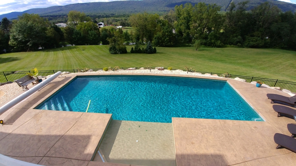 Custom Pools Gallery